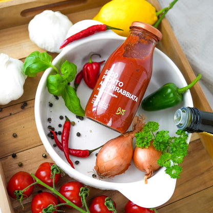 scharfe Bio Tomatensoße aus Italien